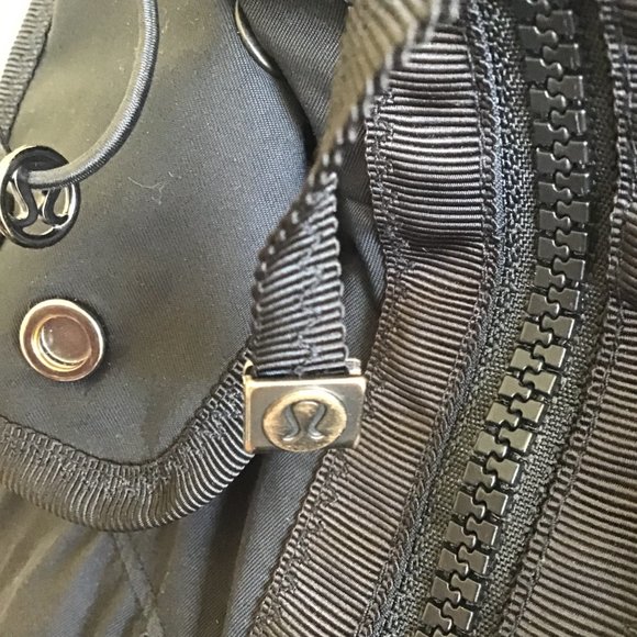 Lululemon Athletics Black Jacket - Picture 2 of 14
